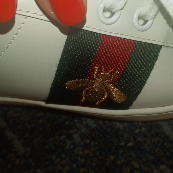 SOLD! Gucci Ace Bee Sneakers 34.5 - Picture 11 of 14